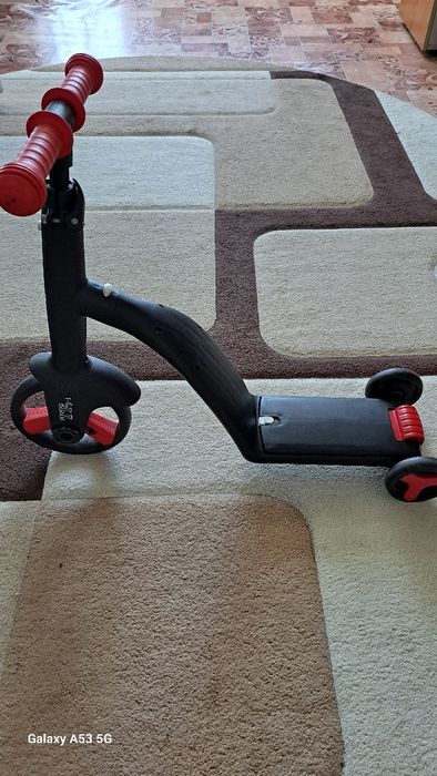 Продаётся велосипед 3 в 1. В хорошем состоянии.