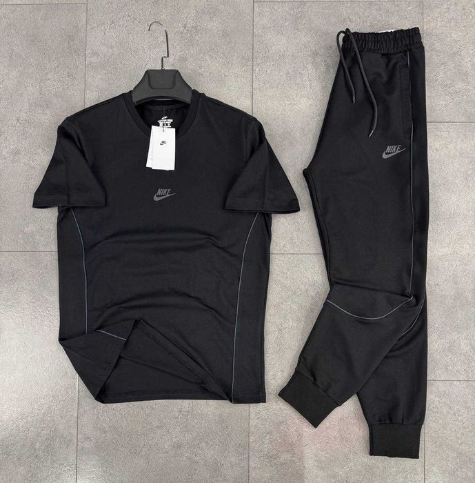 Мъжки Екипи Nike
