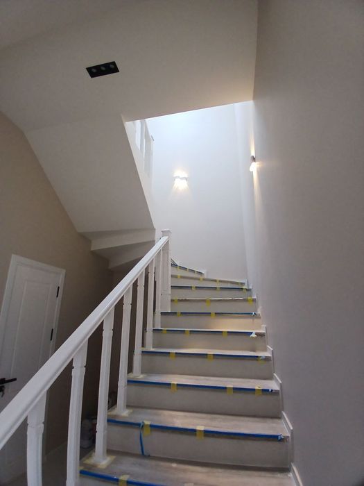 Ттз бойжигит!! Продаётся 2х этажный коттедж с евро ремонтом