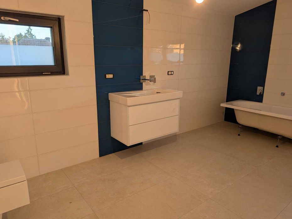 Casă ( Vilă ) P+ 1E Subcetate Arad
