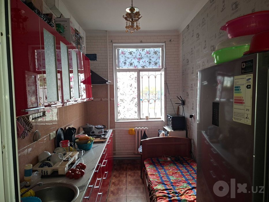 магазин продуктов,  1 комнатная квартира
