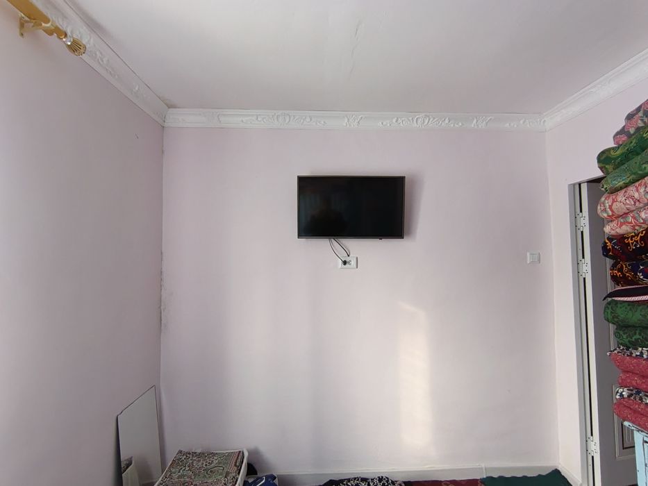 Uy sotiladi dom 4 xona