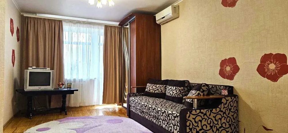 Двустаен имот в кв.Горубляне