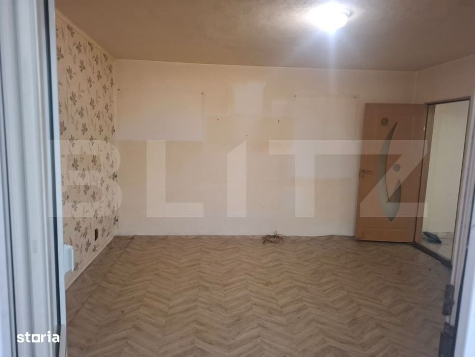 Apartament de vanzare, 92 mp, zona Micro 4