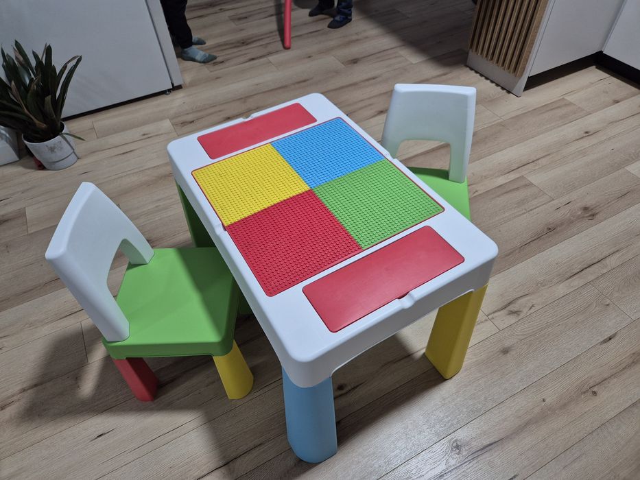 Masuta copii multifunctionala,cu scaune