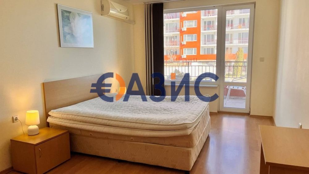 Продава се Двустаен апартамент в Свети Влас - 73 кв.м за 692 €/кв.м - Снимка #3