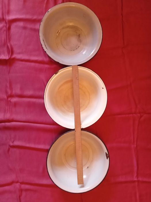 Тазы эмалированные