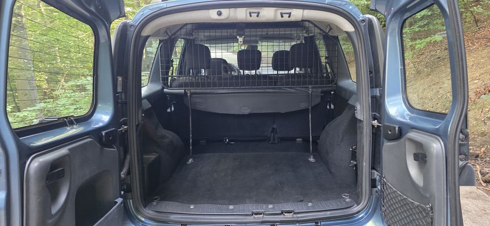 Dacia Logan MCV 113.000 KM 1.6 benzina EURO 5 AN 2011