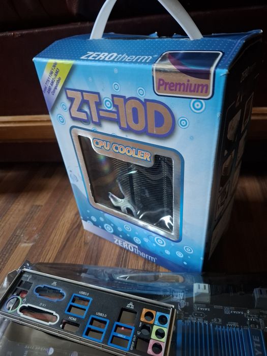 intel i7-3770 , gigabyte z77x , hyper x sauvage