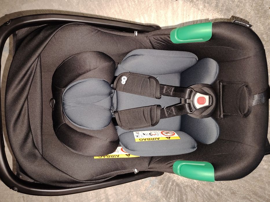 Scoică auto kinderkraft cu baza isofix