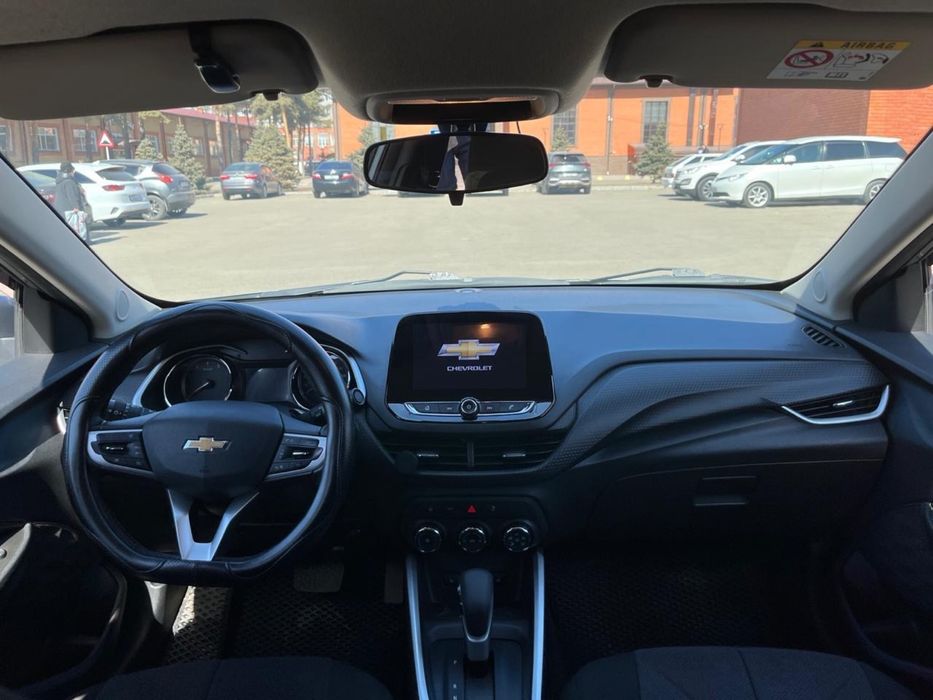 Chevrolet Onix новое авто