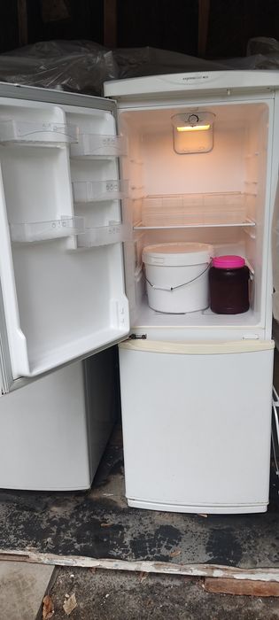 Холодильник марки LG