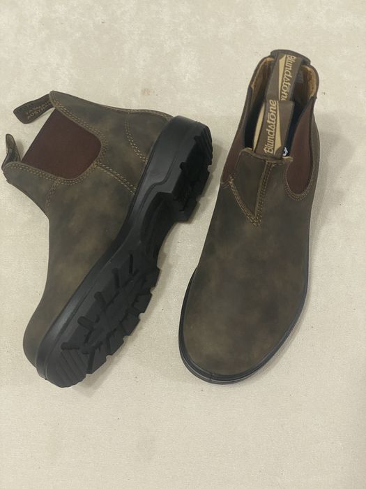 Ghete blundstone 585 numarul 37
