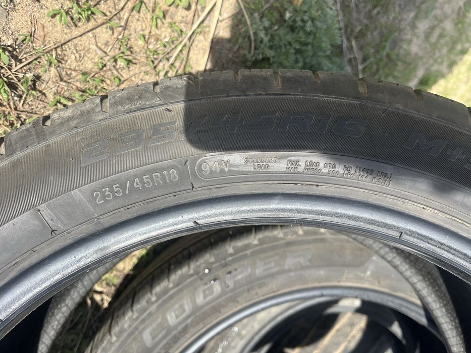 Продам летние шины R18