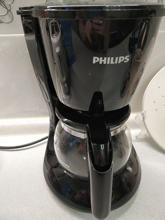Капельная кофеварка Philips