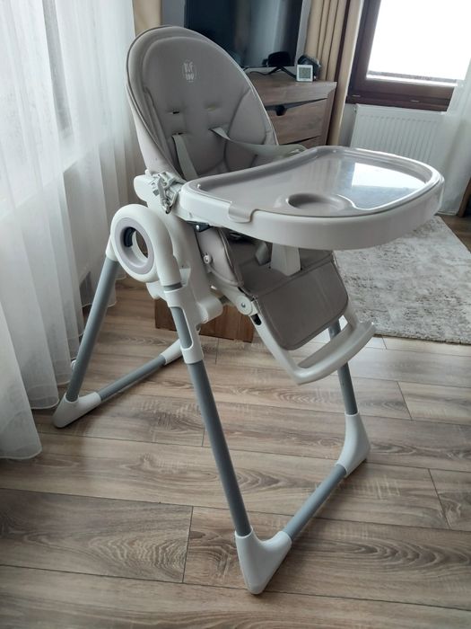 Scaun de masa pentru copii