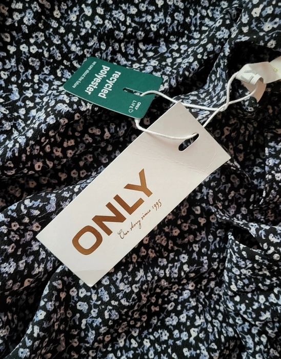 Rochie only cu eticheta