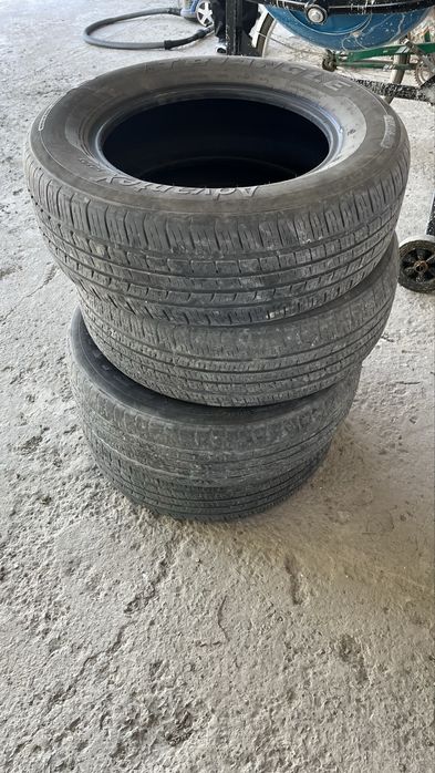 Шины летние (215/65R16)