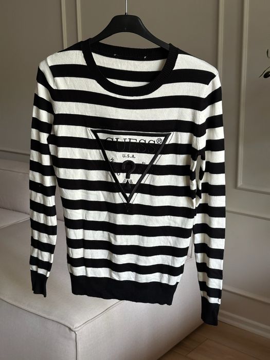 Блуза - GUESS- нова