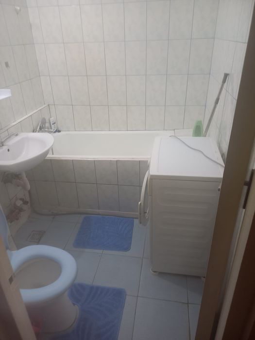 Garsonieră de închiriat lângă Favorit