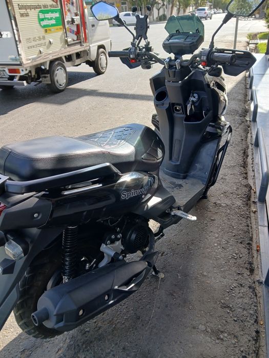 Skuter tank  va maped 125 kub sotiladi