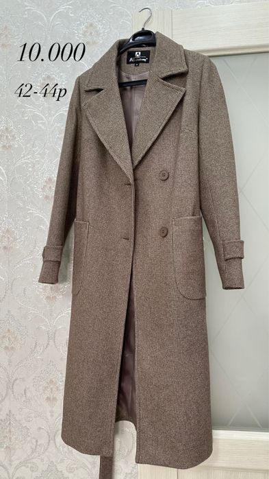 Продается пальто