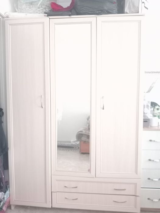 Мебель для вешей