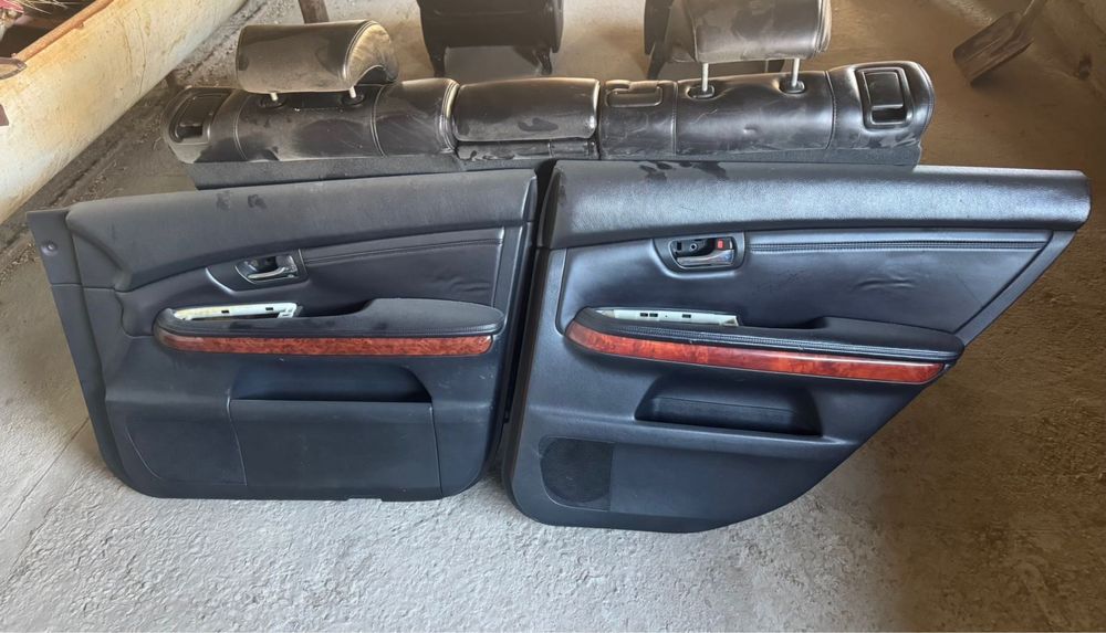 Салон на lexus rx 330