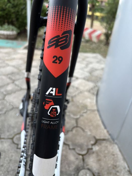 Велосипед чисто нов