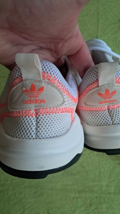 Нови Adidas 40 номер
