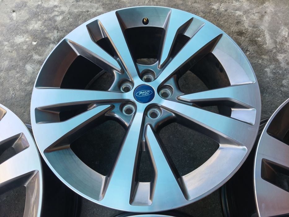 20" оригинални алуминиеви джанти за Ford Explorer,Mustang.