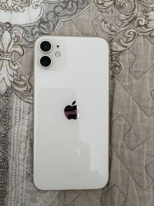 Продам Айфон 11 128гб