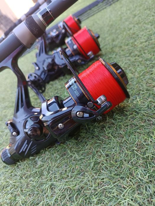 SET 4 Lansete Crap Diamant Alb 3.60 4.0Lbs din 3 Tronsoane + 4 Mulinet