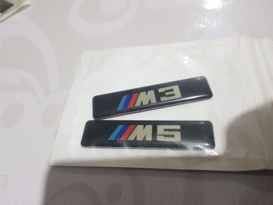 Продаются Шильдики BMW