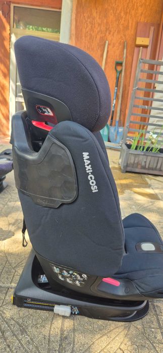 Maxi Cosi Titan Pro детско столче за кола