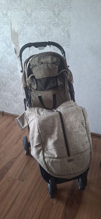 Продам коляску Babalo