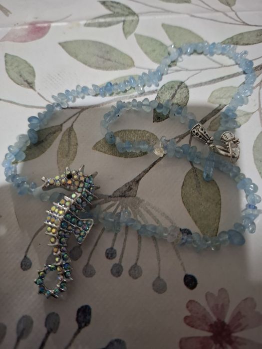 Colier acvamarin cu lungimea de 44 cm