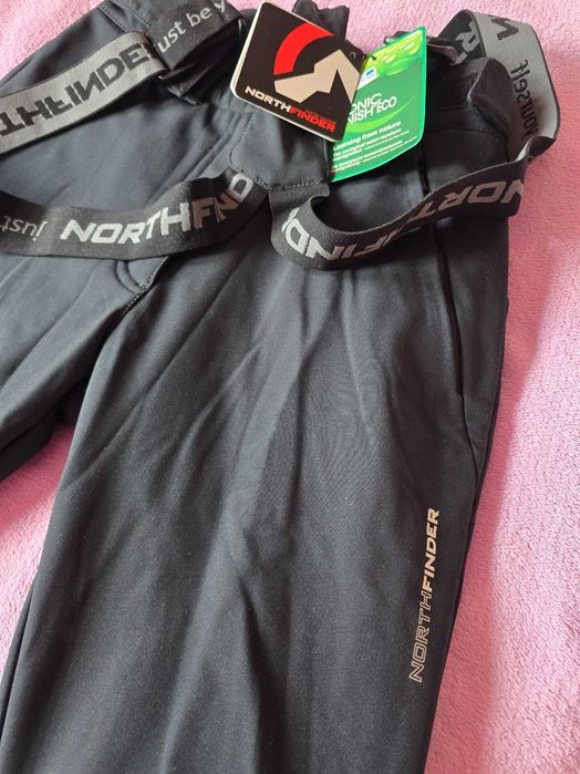 Ски панталон. Туристически дамски панталон