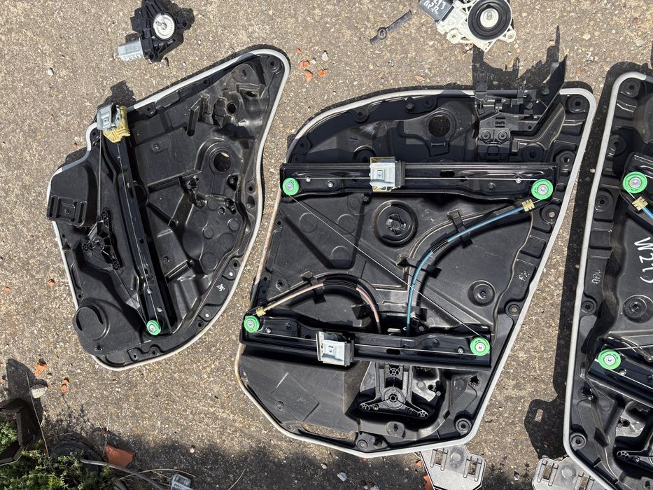 Mercedes w213 Е класа комби Стъклоповдигачи и машинки ел стъкла