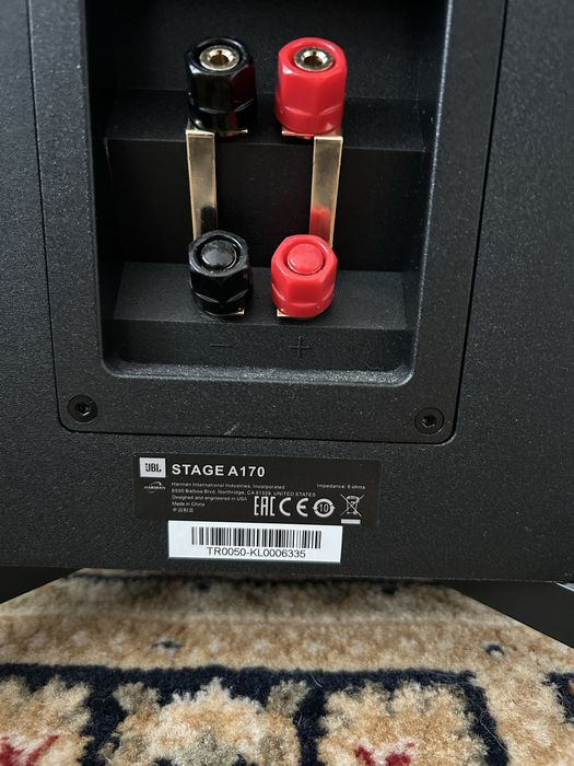 Vând boxe de podea JBL Stage A170 – ca noi