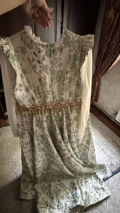 Продается наряд