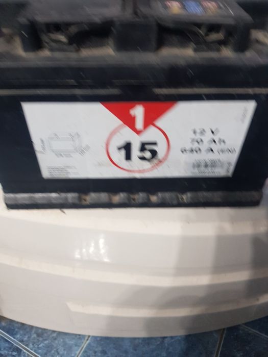 Acumulator auto folosit