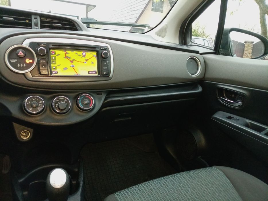 Toyota Yaris 2012  1.0 benzina euro 5