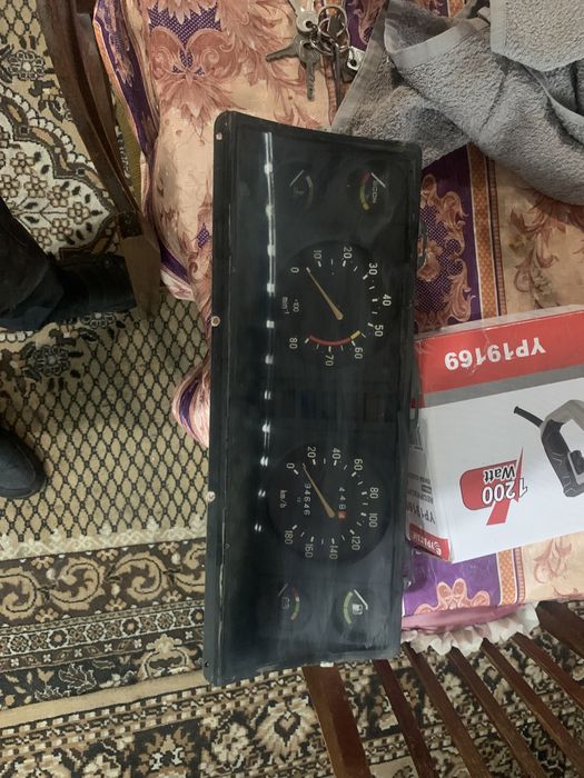 Продам щиток приборов ваз 2107