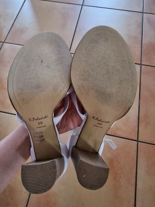 Sandale din piele, marimea 39