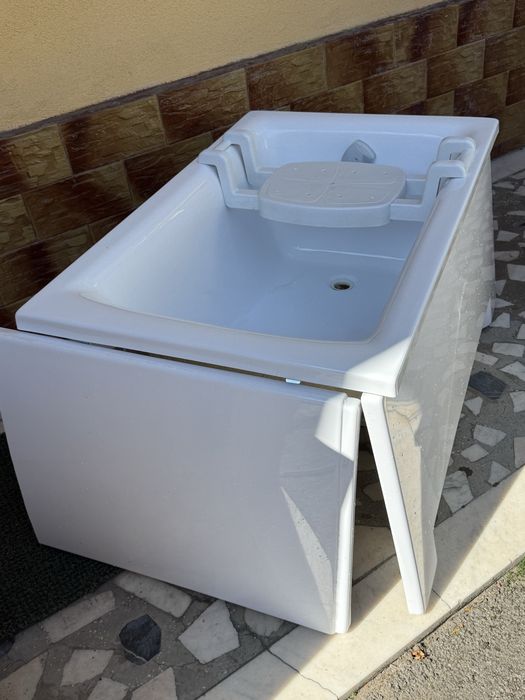 Pachet complet cada acril Besco Talia 110x70 - Masca Frontala, Masca Laterala, Cadru Metalic, Sifon Evacuare Automat si Cada de Baie