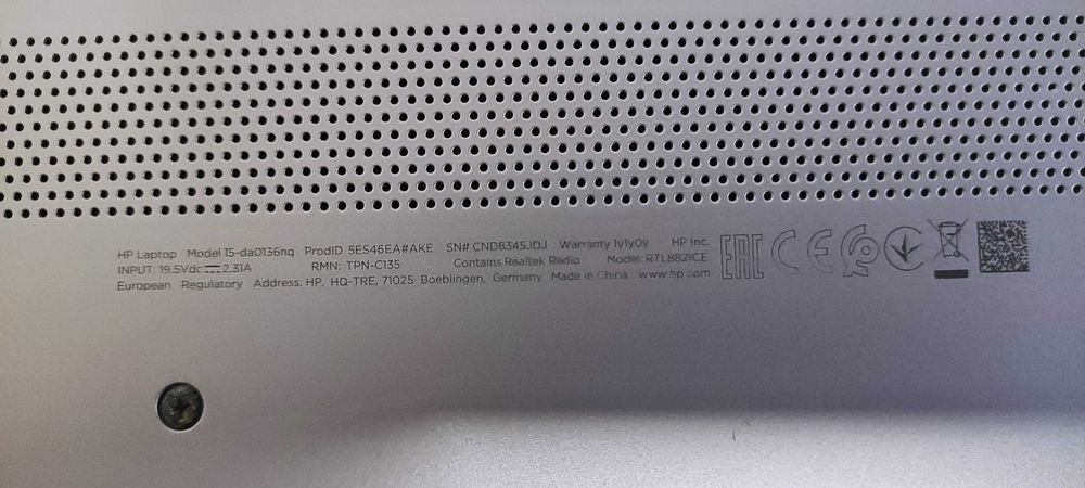 Laptop HP 15-da0136nq, Intel i3-7100U 2.4GHz, 15.6", 32 GB, SSD 500GB