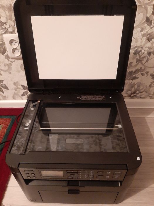 Принтер сатылады Canon i-sensys MF231