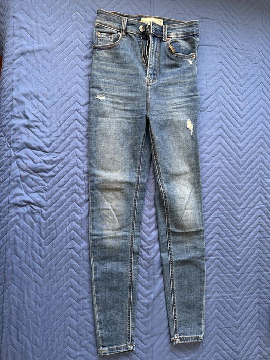 Дънки Zara, Bershka, Stradivarius
