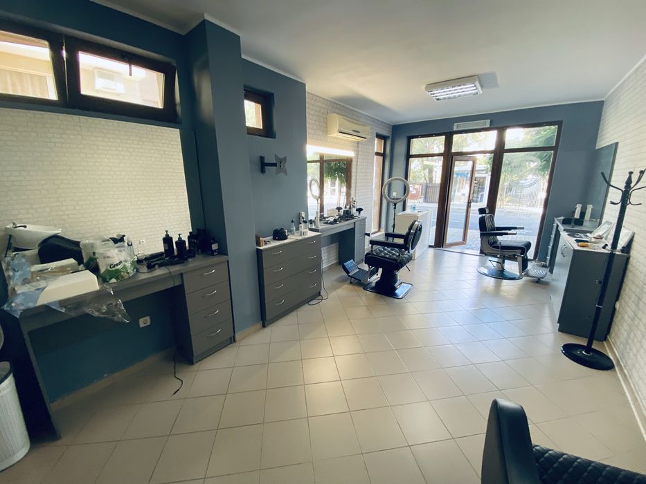 Дава се под наем  в Приморско -  кв.м за 3062.04 € - Снимка #4